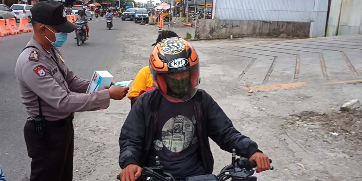 kasus-covid-19-melonjak-di-timika-tim-gabungan-razia-masker